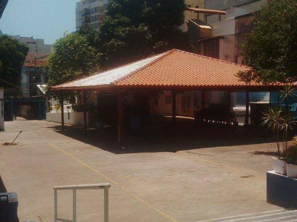 Churrasqueiras e Telhados Coloniais para clubes, condomínios...